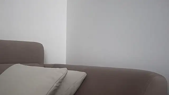 AngelinaMeov online show from September 9, 2025, 9:52 am