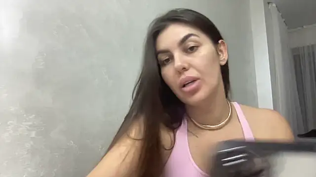 AngelinaMeov online show from March 11, 2025, 4:18 pm