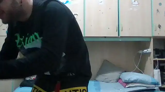 Francescodicristina44 online show from April 4, 2026, 7:09 pm