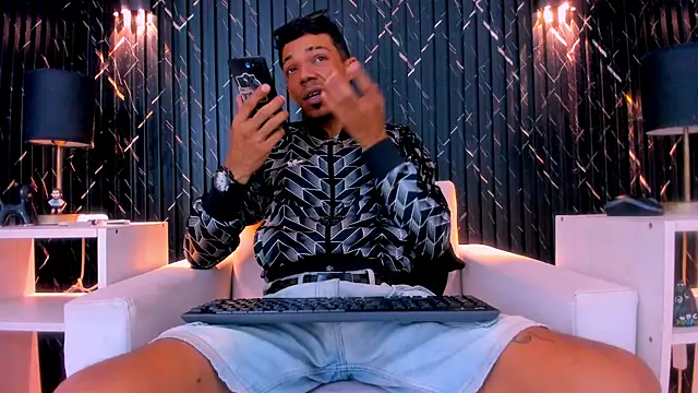 Gregory Sforza online show from February 11, 2026, 8:09 pm