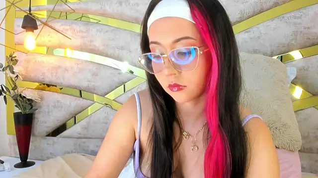 Sofiia Rossee  online show from January 8, 2026, 8:04 pm