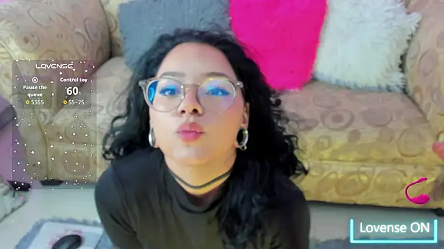 jenn cg online show from October 19, 2025, 8:22 pm