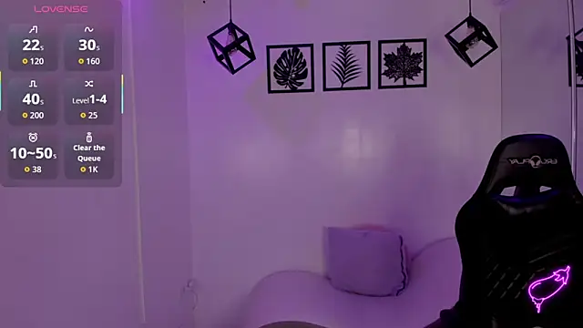 Abby Piink online show from September 10, 2025, 3:44 pm