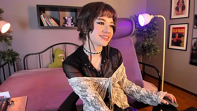 Miyuki wolf online show from March 13, 2026, 9:09 pm