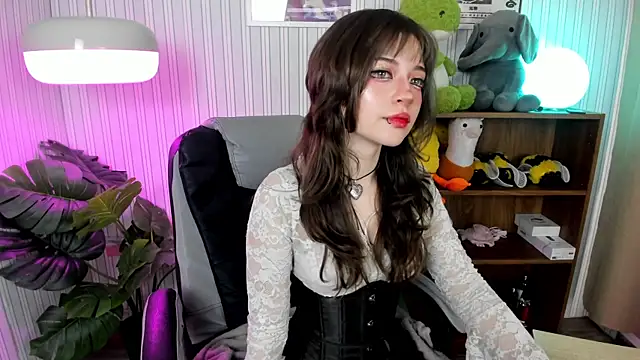 Snapshot of Miyuki_wolf chatting on October 16, 2025, 8:50 pm Miyuki wolf online show from October 16, 2025, 8:50 pm