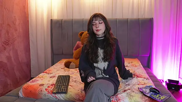 Snapshot of Miyuki_wolf chatting on March 21, 2025, 1:34 pm Miyuki wolf online show from March 21, 2025, 1:34 pm