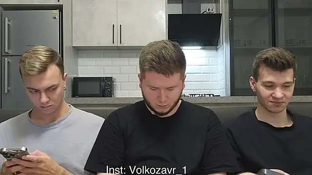 boys sobolisha online show from December 18, 2025, 8:01 pm