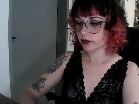 Snapshot of Acid_Girl_Ofc chatting on October 17, 2025, 2:59 am Acid Girl Ofc online show from October 17, 2025, 2:59 am