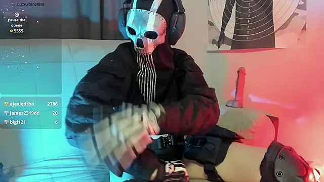 Snapshot of cos_operator chatting on March 12, 2025, 1:14 am cos operator online show from March 12, 2025, 1:14 am