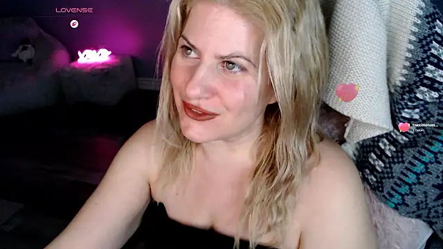 BellaStar84 online show from January 9, 2026, 12:01 pm