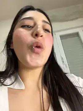 SashaLuss  online show from March 27, 2026, 6:42 pm