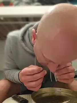 svenpfeifer online show from April 16, 2026, 11:07 pm