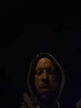 Snapshot of svenpfeifer chatting on December 19, 2025, 10:34 pm svenpfeifer online show from December 19, 2025, 10:34 pm