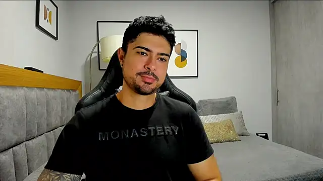 Dante Storm online show from October 22, 2025, 4:39 pm