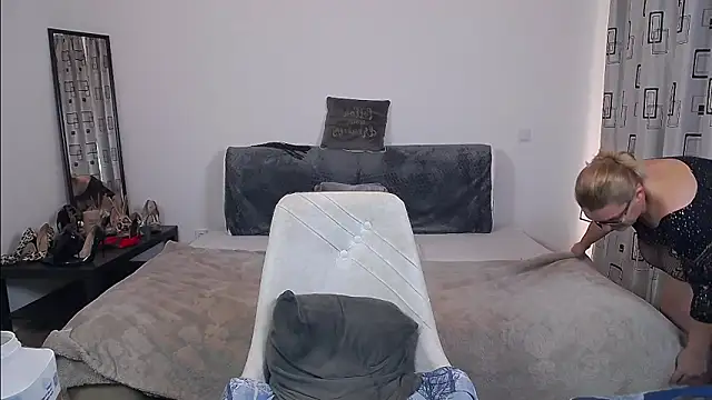 Snapshot of SharronAlexa chatting on January 17, 2026, 11:25 am SharronAlexa online show from January 17, 2026, 11:25 am