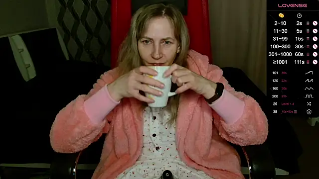 Snapshot of ganet469 chatting on December 21, 2025, 10:32 pm ganet469 online show from December 21, 2025, 10:32 pm