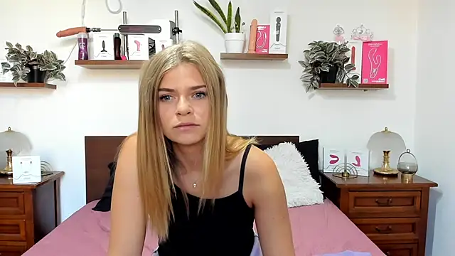 Snapshot of HaleyReedme chatting on September 11, 2025, 7:19 am HaleyReedme online show from September 11, 2025, 7:19 am