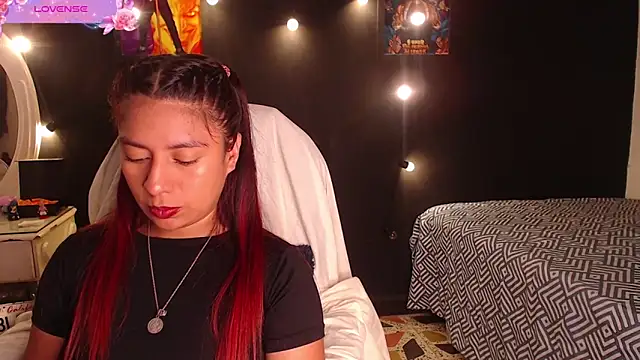 Snapshot of yes0225 chatting on October 30, 2025, 10:46 am yes0225 online show from October 30, 2025, 10:46 am