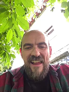 Snapshot of Rimmingtop chatting on May 9, 2026, 8:18 am Rimmingtop online show from May 9, 2026, 8:18 am
