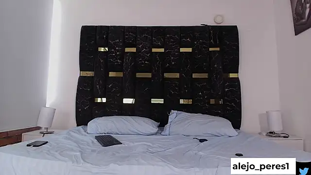 chris blake   online show from April 18, 2026, 7:07 pm