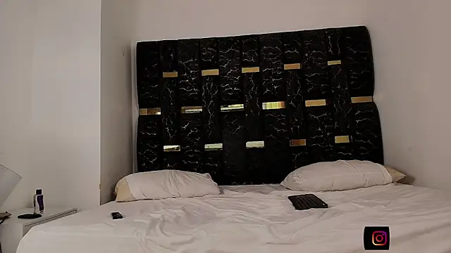 chris blake   online show from October 3, 2025, 6:09 pm