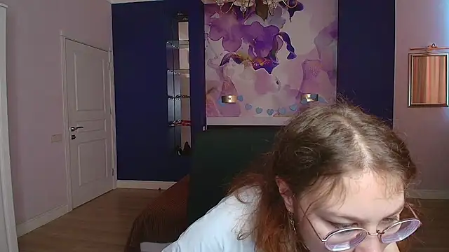 AngelinaLow online show from March 14, 2025, 9:24 am