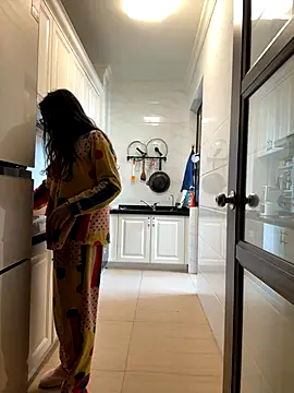 aa520uv online show from October 28, 2025, 12:55 am