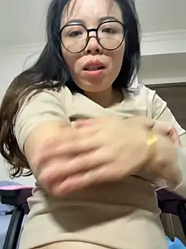 aa520uv online show from November 27, 2025, 3:12 pm