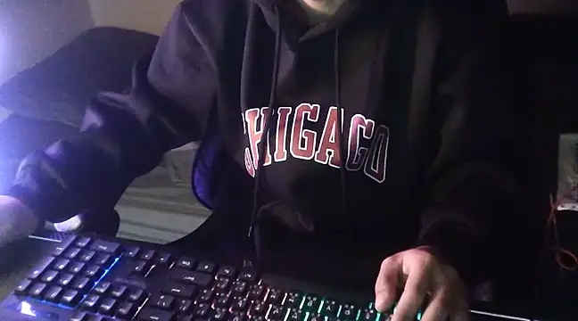 Snapshot of zhezheggin chatting on March 16, 2025, 1:17 pm zhezheggin online show from March 16, 2025, 1:17 pm