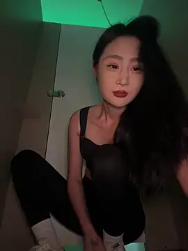 linger-23 online show from May 21, 2026, 8:01 am