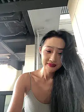 linger-23 online show from October 7, 2025, 6:03 am