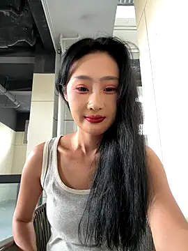 linger-23 online show from September 27, 2025, 5:57 am