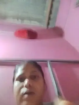 Snapshot of Ayeshaji chatting on July 4, 2026, 12:43 pm Ayeshaji online show from July 4, 2026, 12:43 pm