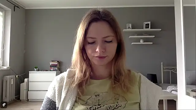 MillieShow online show from October 7, 2025, 9:54 am