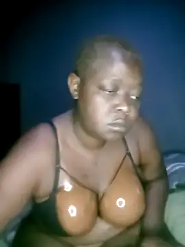 Snapshot of HerPleasure2025 chatting on November 26, 2025, 6:13 am HerPleasure2025 online show from November 26, 2025, 6:13 am