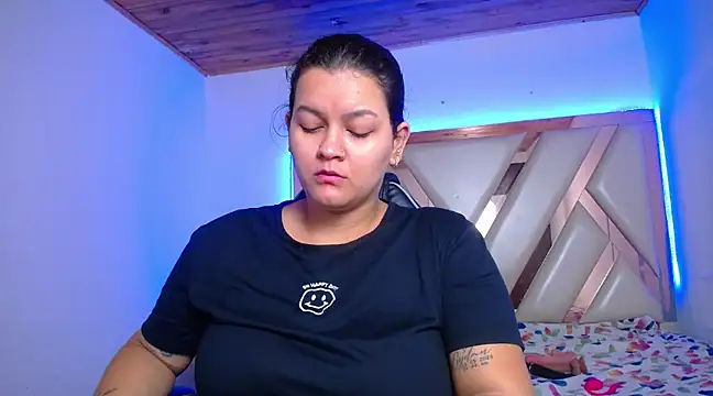 kriss sweetboobs10 online show from March 16, 2025, 11:05 am