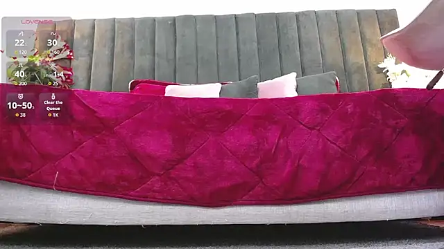 Snapshot of ailyn_maury chatting on February 3, 2026, 1:27 pm ailyn maury online show from February 3, 2026, 1:27 pm