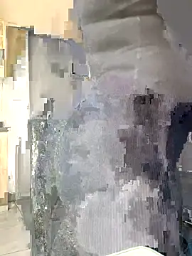 Snapshot of SammyDesire_10 chatting on November 14, 2025, 12:42 pm SammyDesire 10 online show from November 14, 2025, 12:42 pm