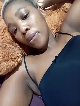 Hotytoty26 online show from February 19, 2026, 5:32 pm