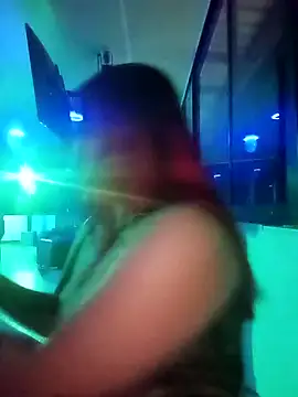 LEIDY LORENA online show from October 4, 2025, 6:15 am