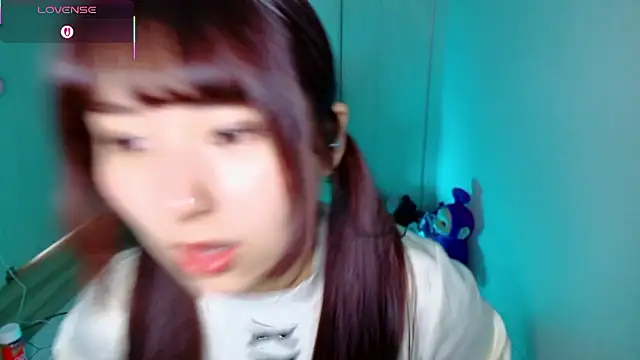 miharu01 online show from December 15, 2025, 1:17 pm