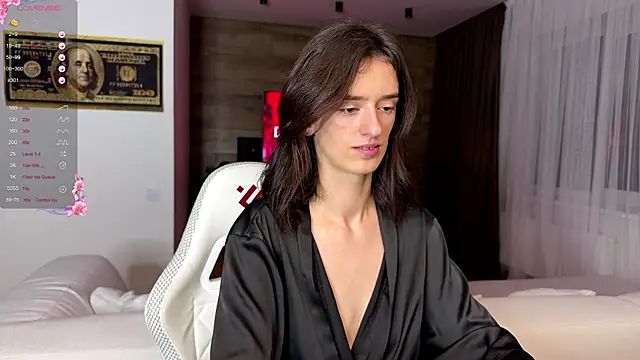 TwinTemptations online show from November 5, 2025, 9:40 pm