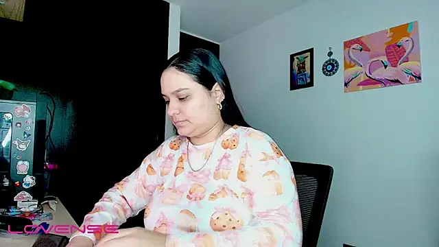 Snapshot of ashliecooperrr chatting on October 26, 2025, 5:52 am ashliecooperrr online show from October 26, 2025, 5:52 am