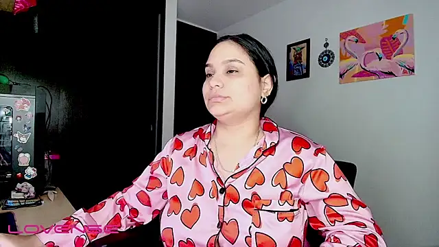 Snapshot of ashliecooperrr chatting on November 23, 2025, 6:34 am ashliecooperrr online show from November 23, 2025, 6:34 am