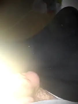 kredazzbigdick online show from March 15, 2026, 6:20 am