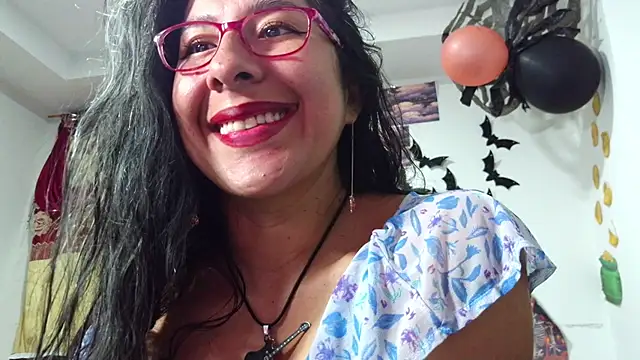 Snapshot of Malishka-fox chatting on October 26, 2025, 1:50 am Malishka-fox online show from October 26, 2025, 1:50 am