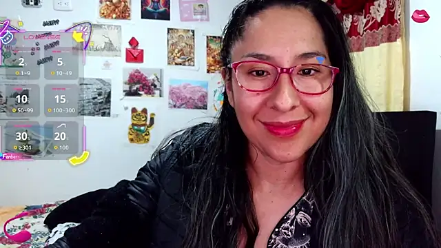 Snapshot of Malishka-fox chatting on September 18, 2025, 3:31 am Malishka-fox online show from September 18, 2025, 3:31 am