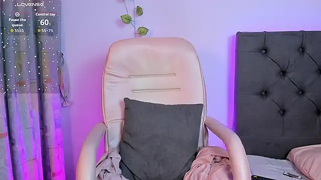 Quiinn bx online show from November 29, 2025, 8:31 pm