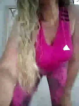 Snapshot of keityxxx chatting on June 11, 2026, 9:01 pm keityxxx online show from June 11, 2026, 9:01 pm