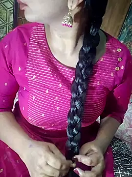 Snapshot of Shalini_telugu09 chatting on April 30, 2026, 10:00 am Shalini telugu09 online show from April 30, 2026, 10:00 am